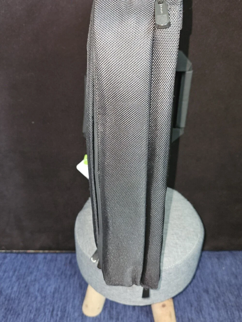 NWT Targus Black Laptop Bag with Front Pocket 15.6